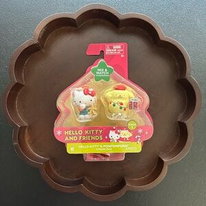 Hello Kitty & Friends ~ Hello Kitty & Pompompurin Figures 2 Pack
